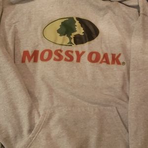 Mossy Oak sweater